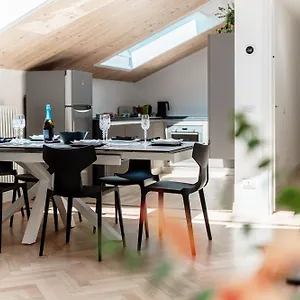 luxury-attic-64-by-house-of-travelers.it-lombardy.com/